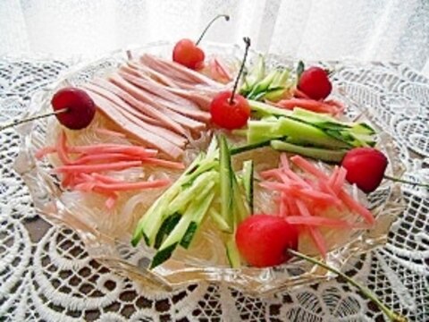 夏はさっぱり春雨のサラダ